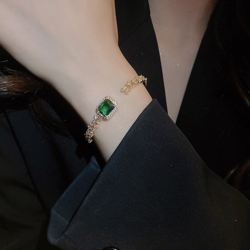 Emerald Open-Ended Bracelet