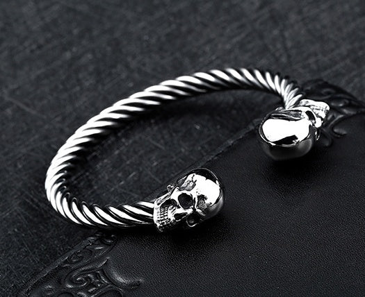 Titanium Steel - New Punk Skull Bracelet For Man