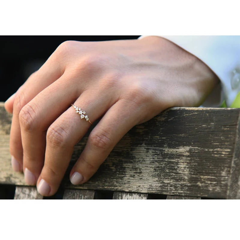 Minimalist Elegant Crystal Engagement Ring for Women – Bridal Wedding Jewelry