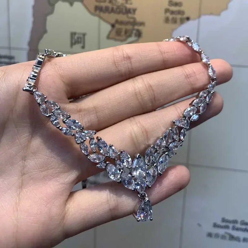 Elegant Anniversary Jewelry Set - Crystal Necklace, Earrings & Bracelet forWomen