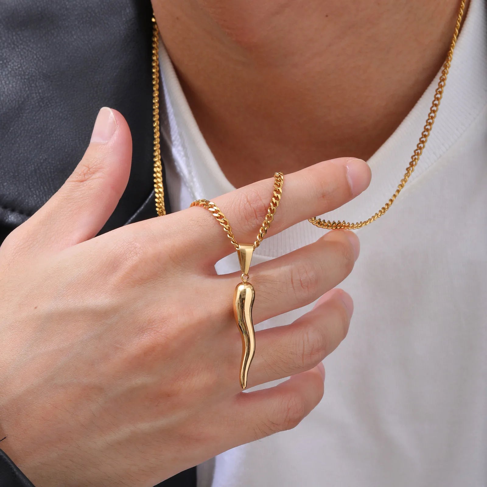 Cornicello Fortuna Necklace – Italian Horn