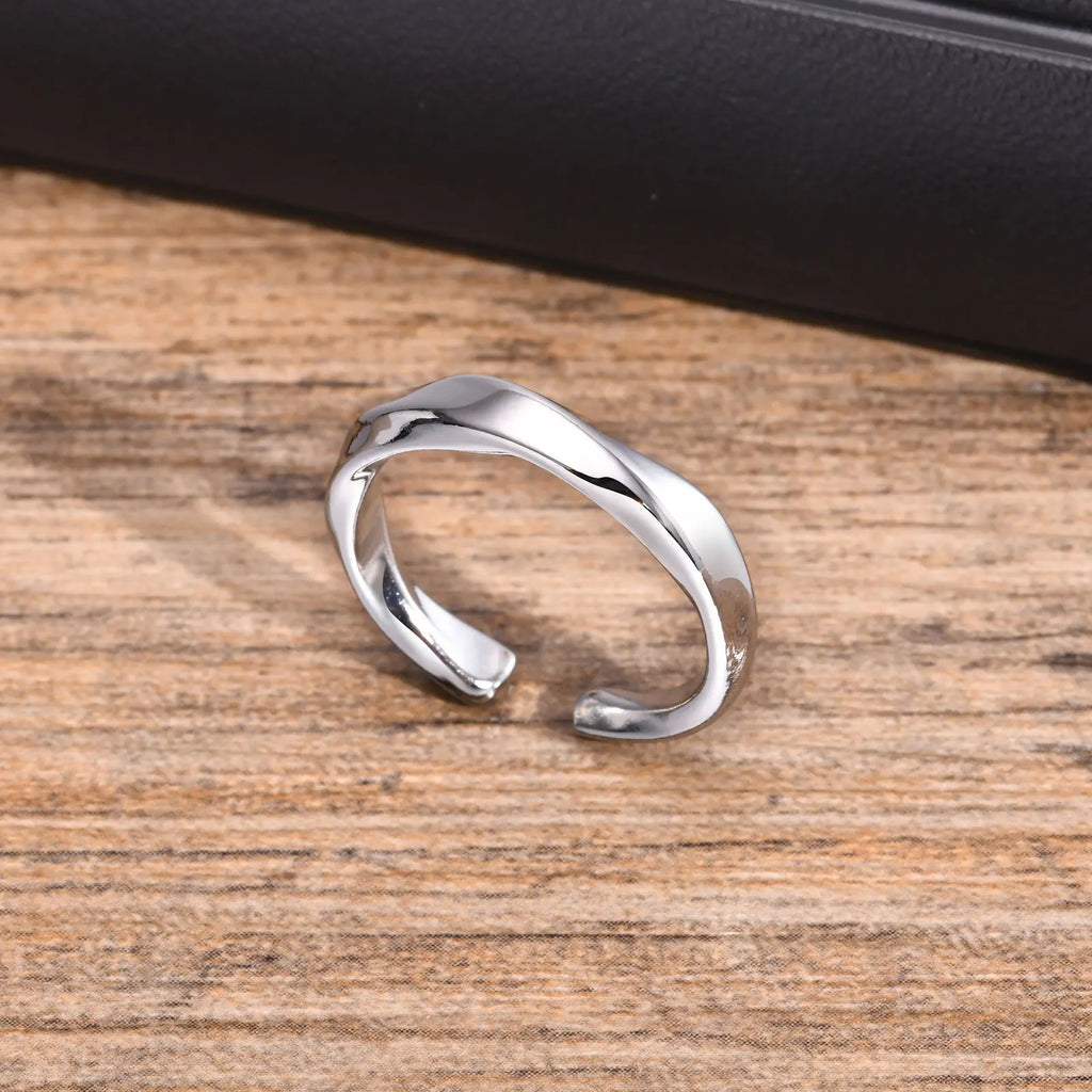 Silver Mobius Open Ring – Adjustable Minimal Design