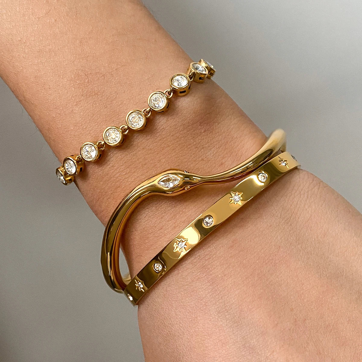 Minimalist Snake Bracelet –Stainless Steel with White Zircon |