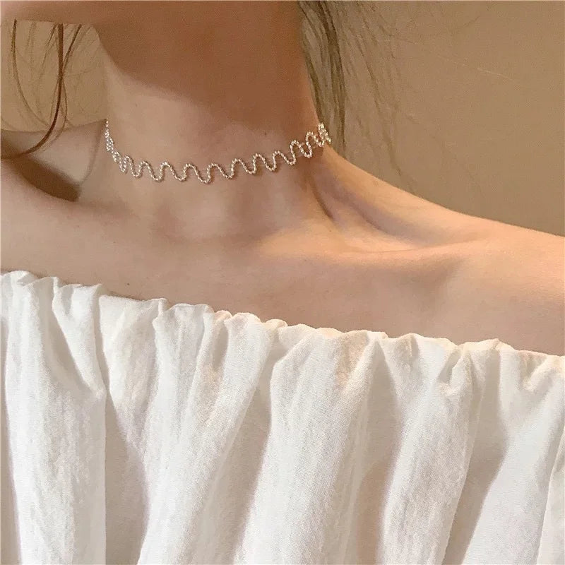 Minimalist Pearl Bead Choker Necklace