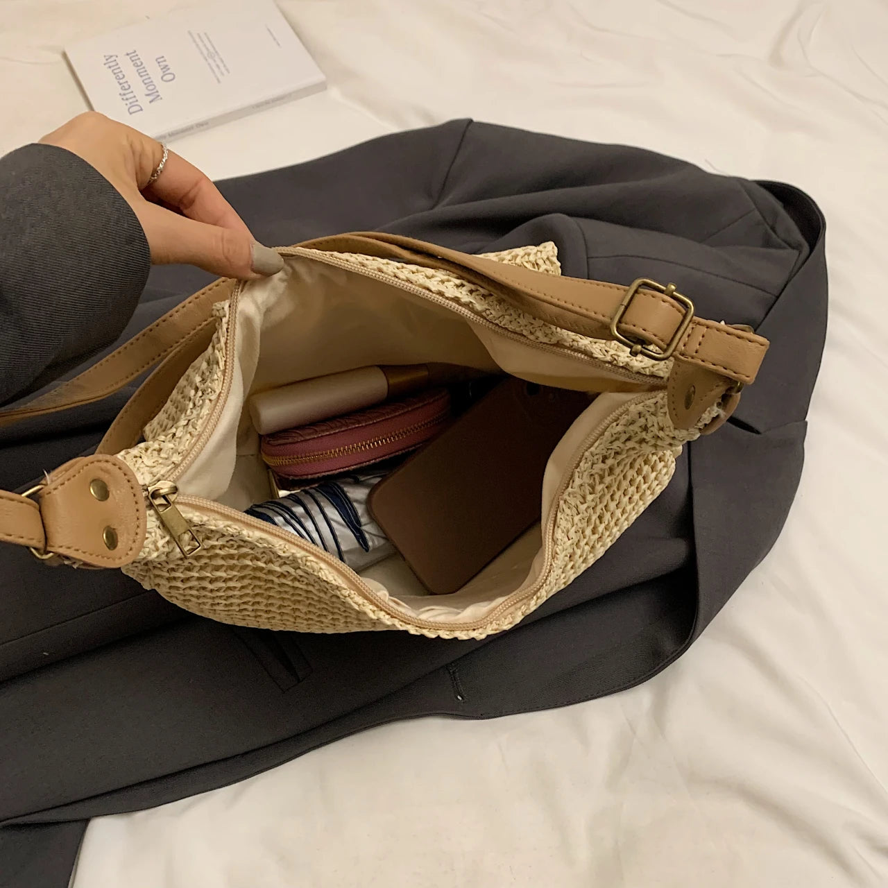 Handbag - Versatile Boho Beach Tote & Crossbody