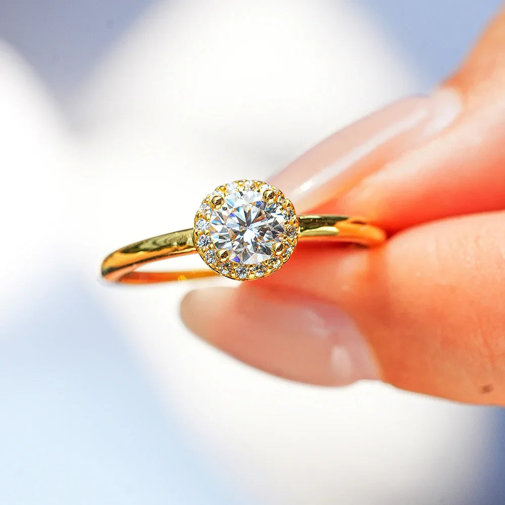 18K Gold Moissanite Diamond Ring