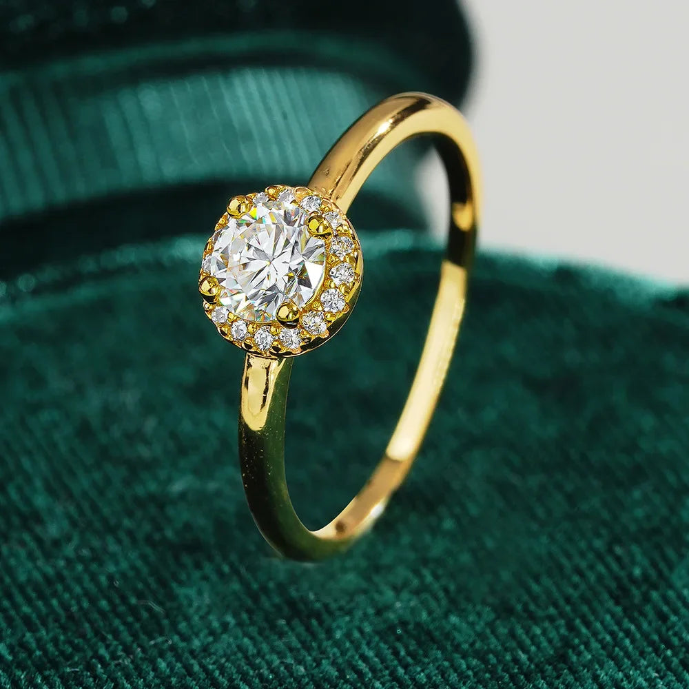 18K Gold Moissanite Diamond Ring