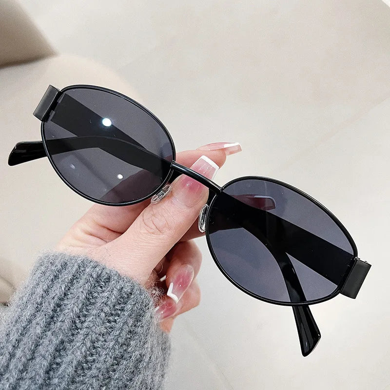 Arvin Bella Oval Shades