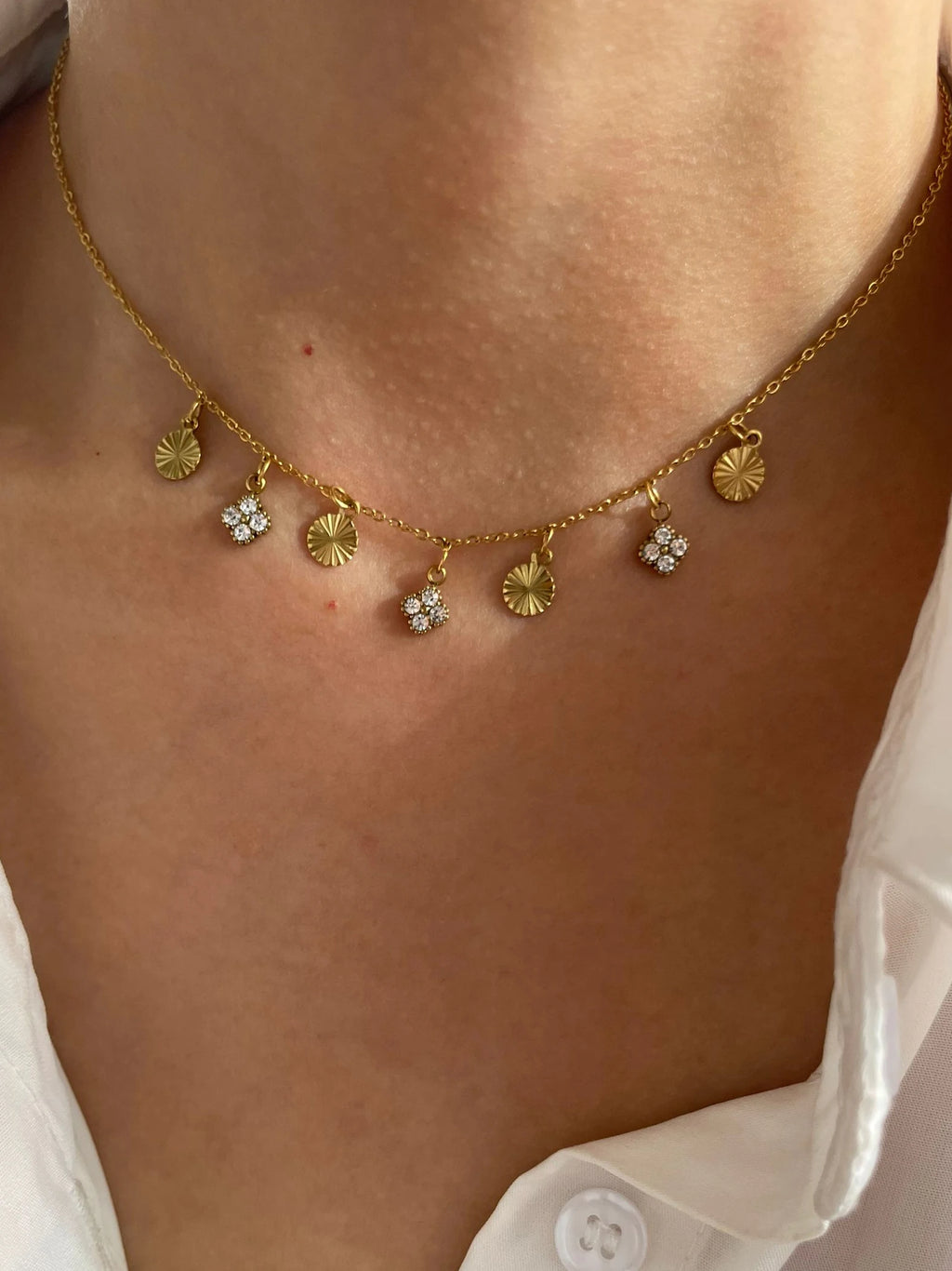 Peri'sbox 18K Gold Stainless Steel Tassel Choker Necklace – Elegant Geometric Disc Design