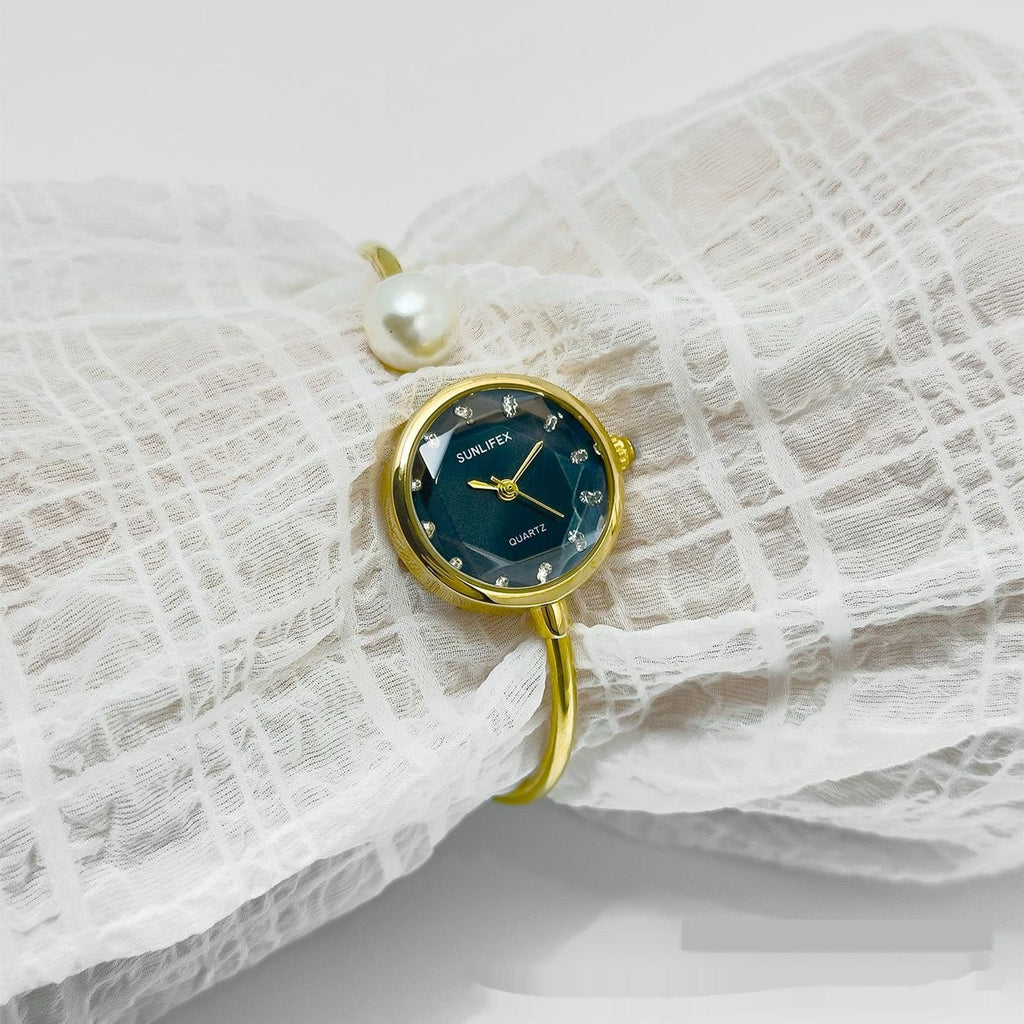 Luna Pearl Bangle Watch
